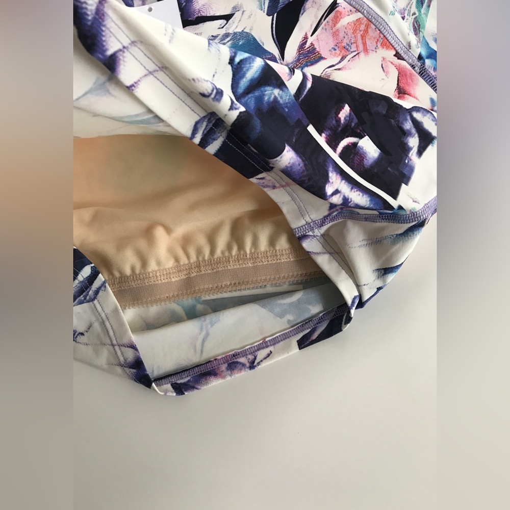 NWT! WET Womens Purple Floral Rashguard Size: L - Picture 11 of 11